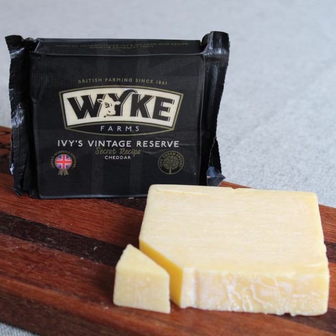 Fromi WYKE 陳年農場切達乾酪 200g